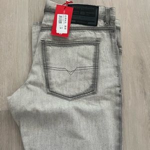 Brands new men’s diesel jeans, 34